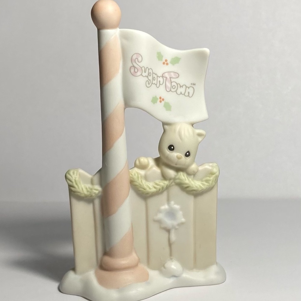 Precious Moments Sugar Town Flagpole Figurine